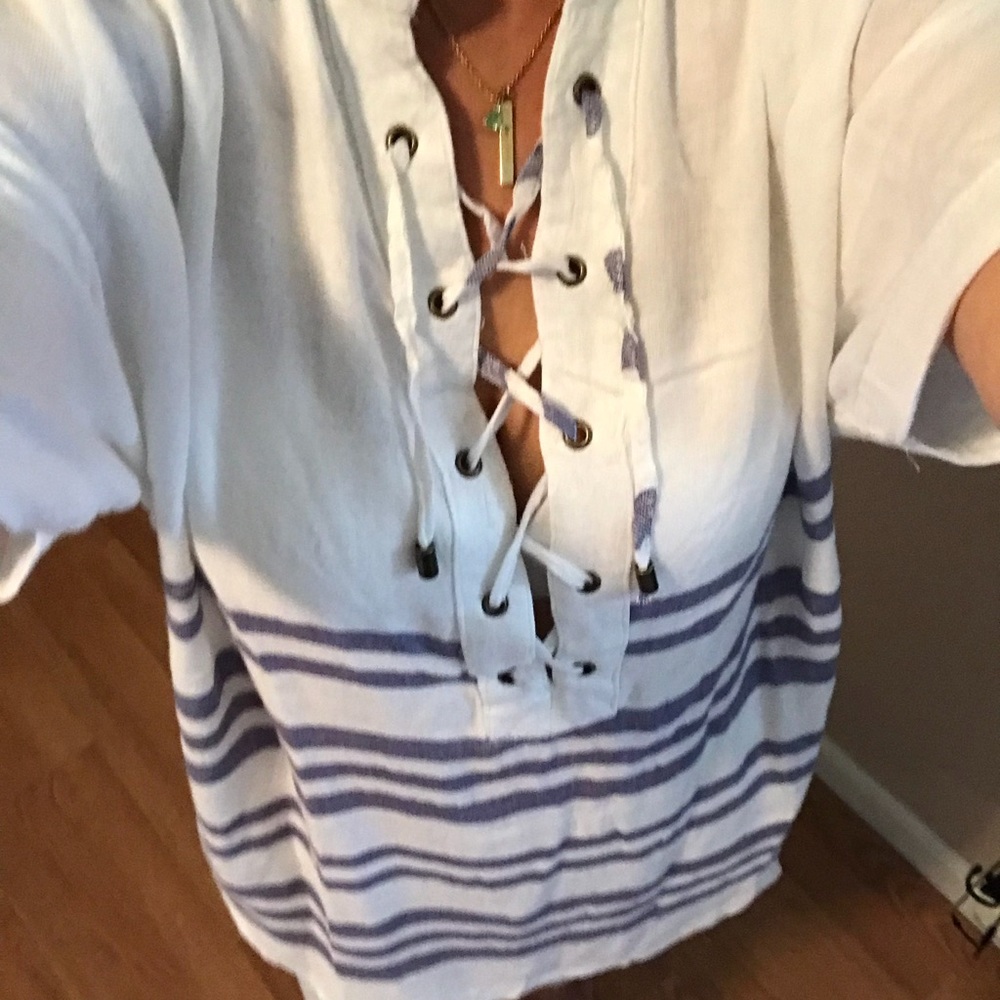 New🌺Striped lace up tunic - Picture 2 of 6